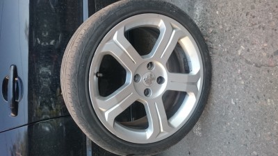 18 peugeot.jpg