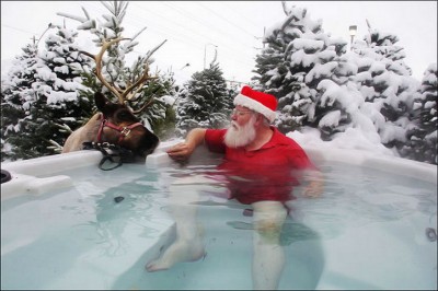 Санта - джакузи.jpg (136.12 КБ) 2499 просмотров Санта - джакузи.jpg